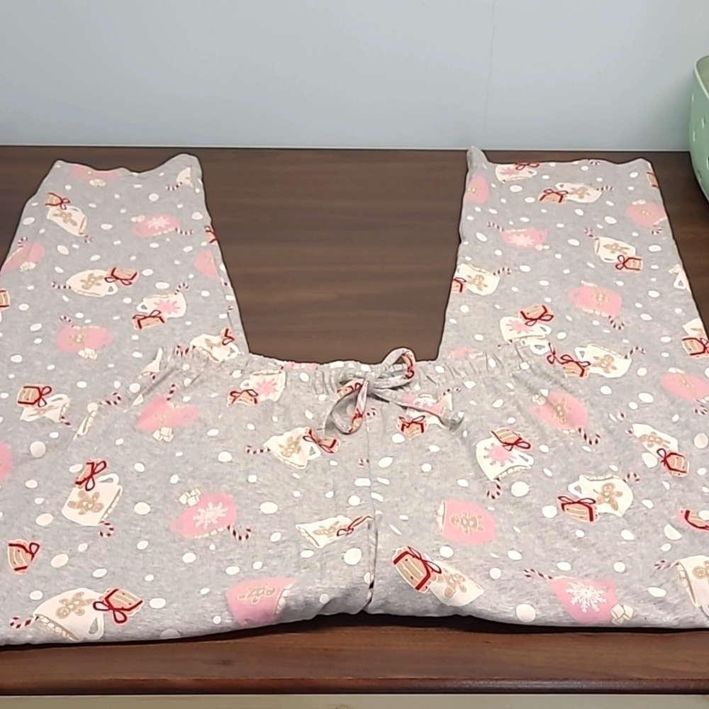 La Vie En Rose Size S Grey Hot Chocolate and Gingerbread Pajama Pants